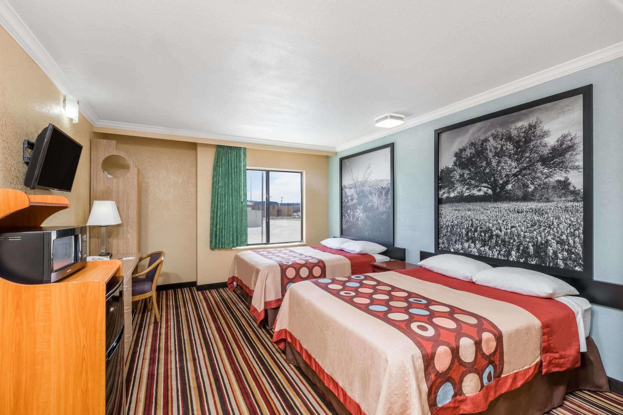 Motel Super 8 By Wyndham Midland Extérieur photo
